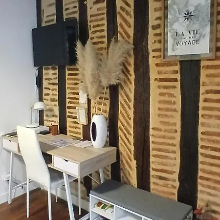 Apartment Meuble Tourisme Classe 1 Etoile - Coeur De Quartier Cathedrale Tours