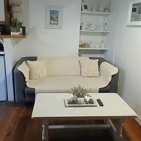 Meublé Tourisme Classé 1 étoile - Coeur De Quartier Cathédrale Apartamento *