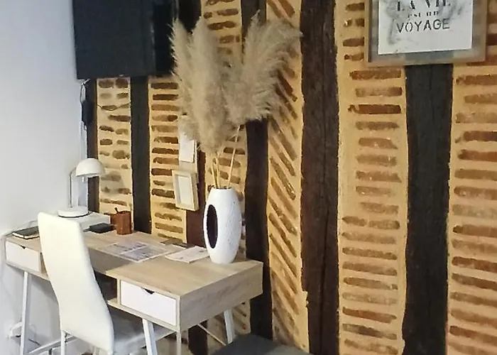 דירה Meuble Tourisme Classe 1 Etoile - Coeur De Quartier Cathedrale טור